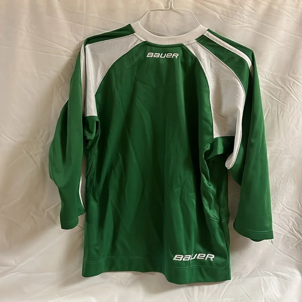2 Bauer Practice Jerseys for Hockey - Picture 3 of 7